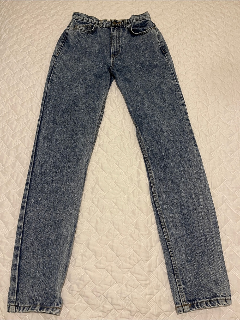 American Apparel High-Rise Women’s Jeans in marble Washed